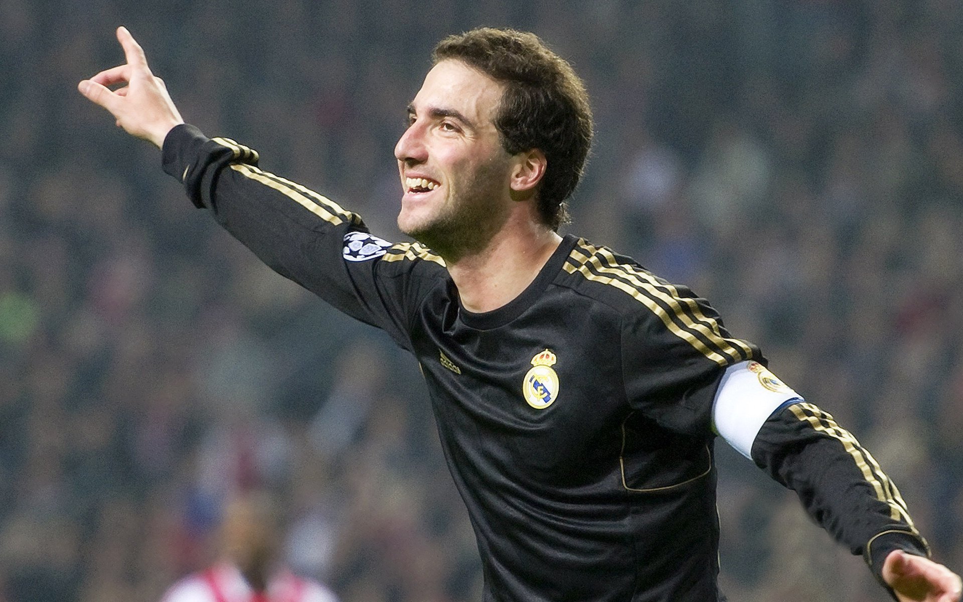 电子竞技与传统体育的“跨界融合”新纪元,电子竞技与传统体育的相同点和不同点